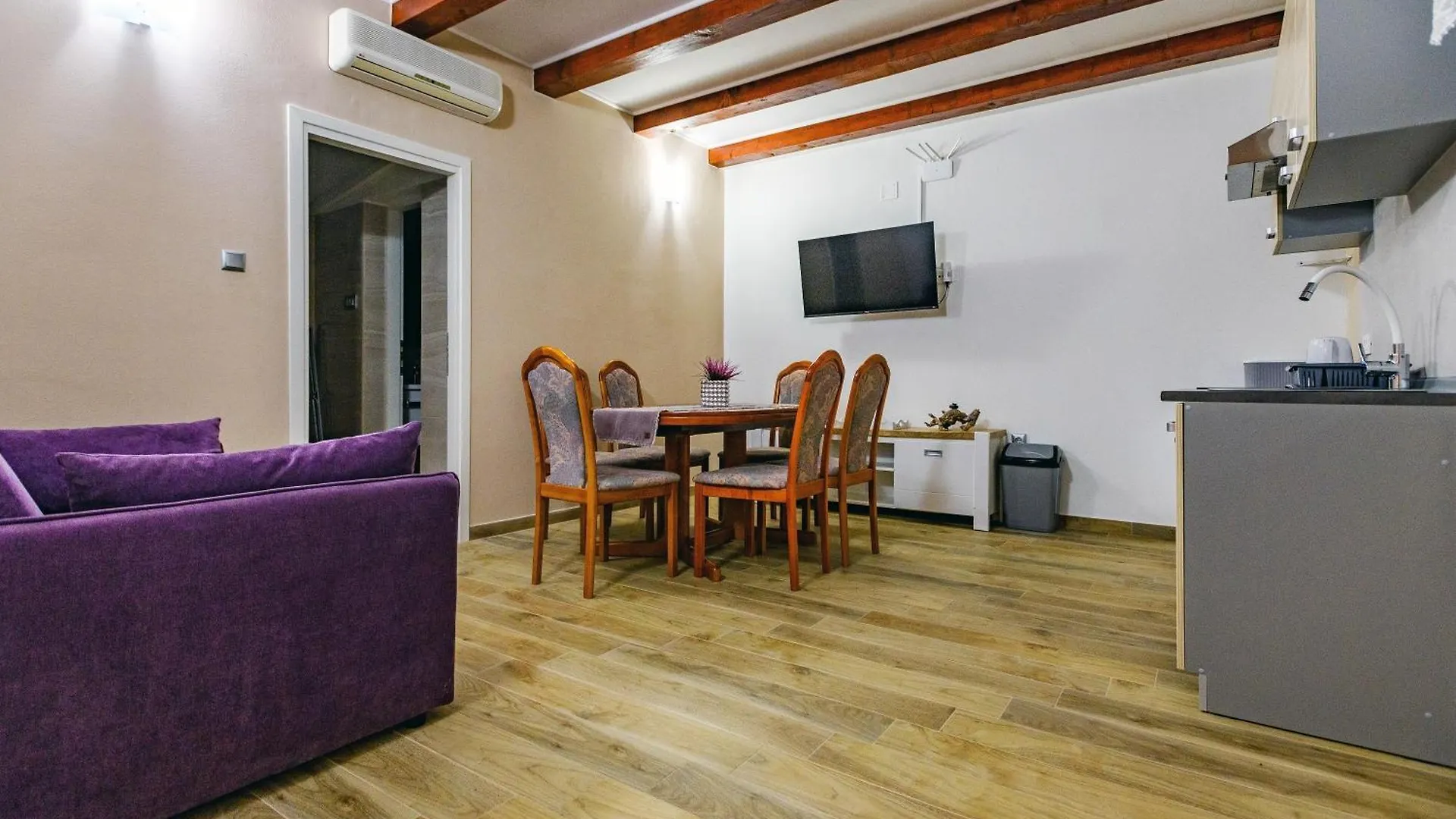 Luxury Villa With A Swimming Pool Benkovac, Zagora - 20927