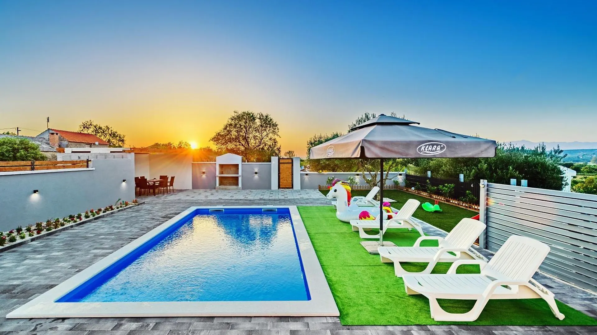 Luxury Villa With A Swimming Pool Benkovac, Zagora - 20927 Kroatien
